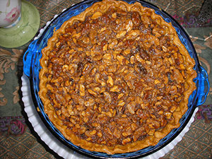 Black walnut pie