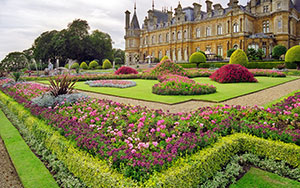 Early rural cemeteries were largely inspired by the Victorian style gardens of Europe, such as Waddesdon Manor Gardens in Buckinghamshire in the United Kingdom