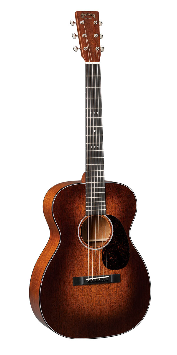 Designed in collaboration with Grammy Award winning Wilco front man, Jeff Tweedy. The 00-DB Jeff Tweedy is Martin's first Custom Artist model that is FSC® Certified, an important distinction for both Tweedy and Martin.
