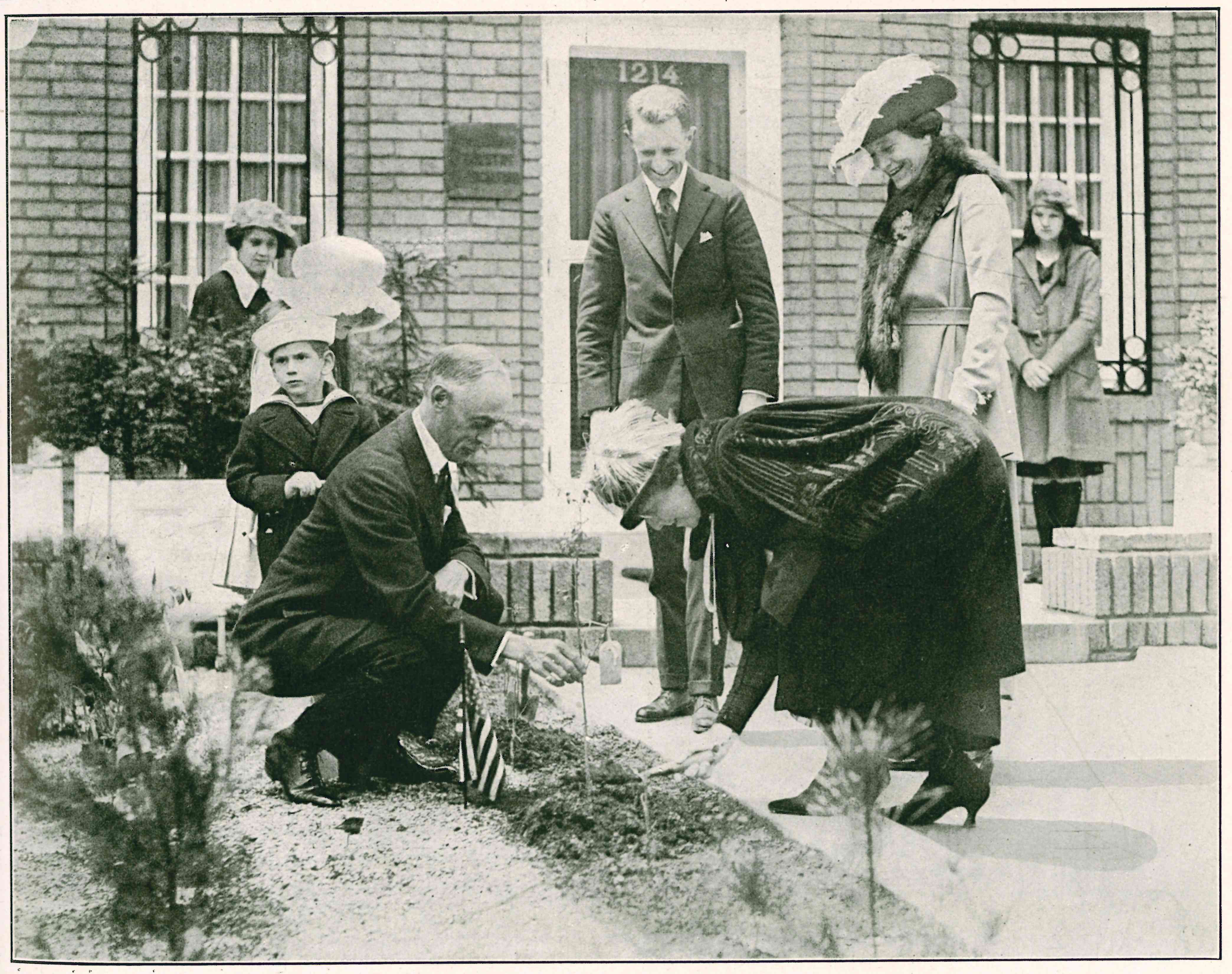 First Lady Harding plants a memorial tree