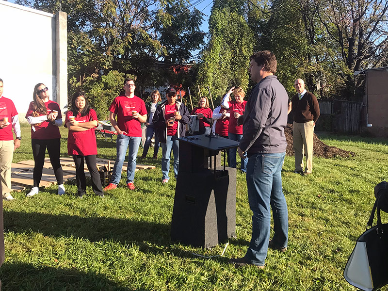 ian leahy addressing bank of america volunteers in baltimore