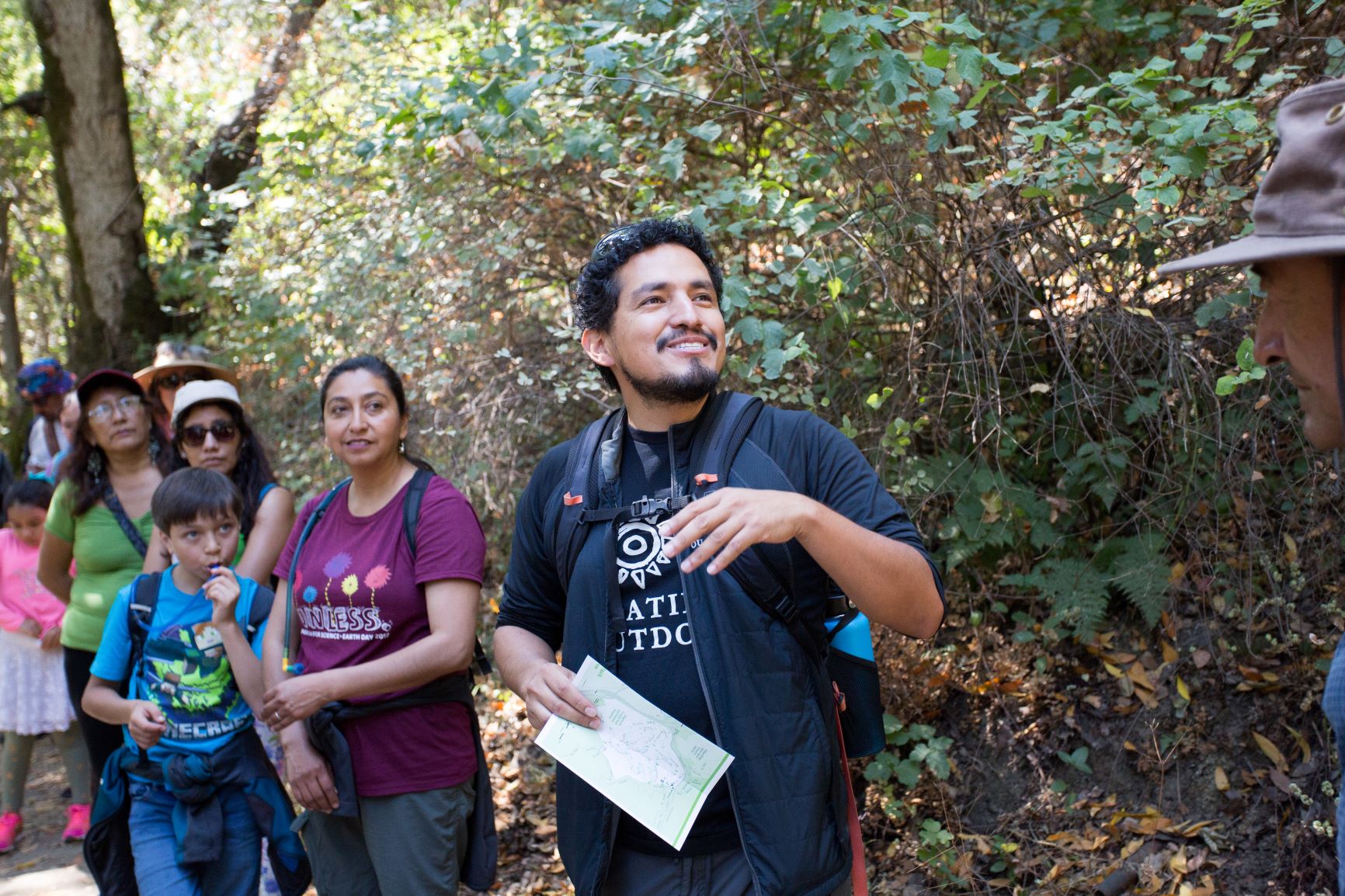 González leads a hike with the Latino Community Foundation.