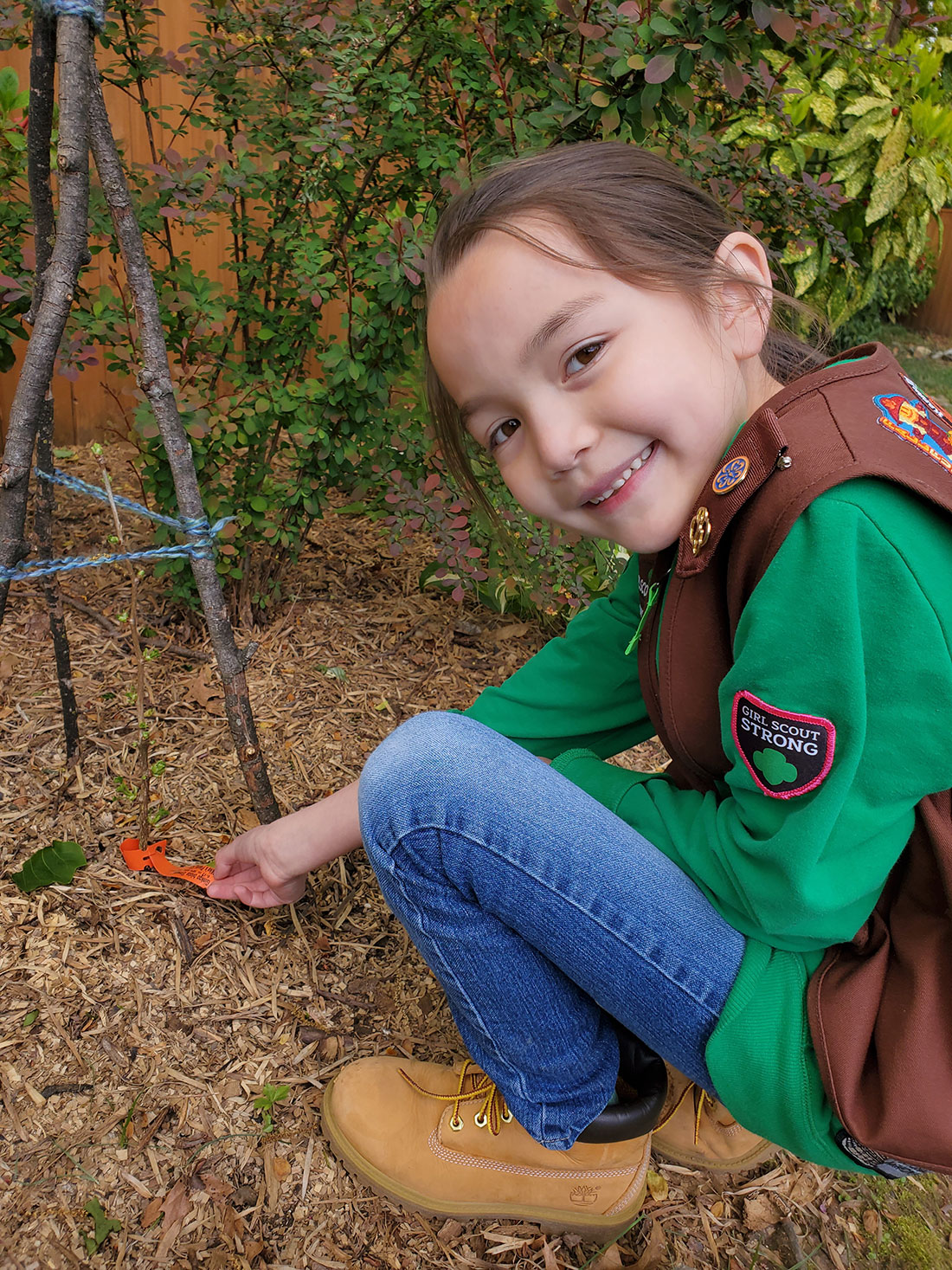 In 2020, American Forests partnered with Girl Scouts of the USA to support the launch of the Girl Scout Tree Promise program, an initiative that is empowering scouts — like the Girl Scout Brownie with Girl Scouts of Nation’s Capitol pictured here — to help plant 5 million trees over the next five years.