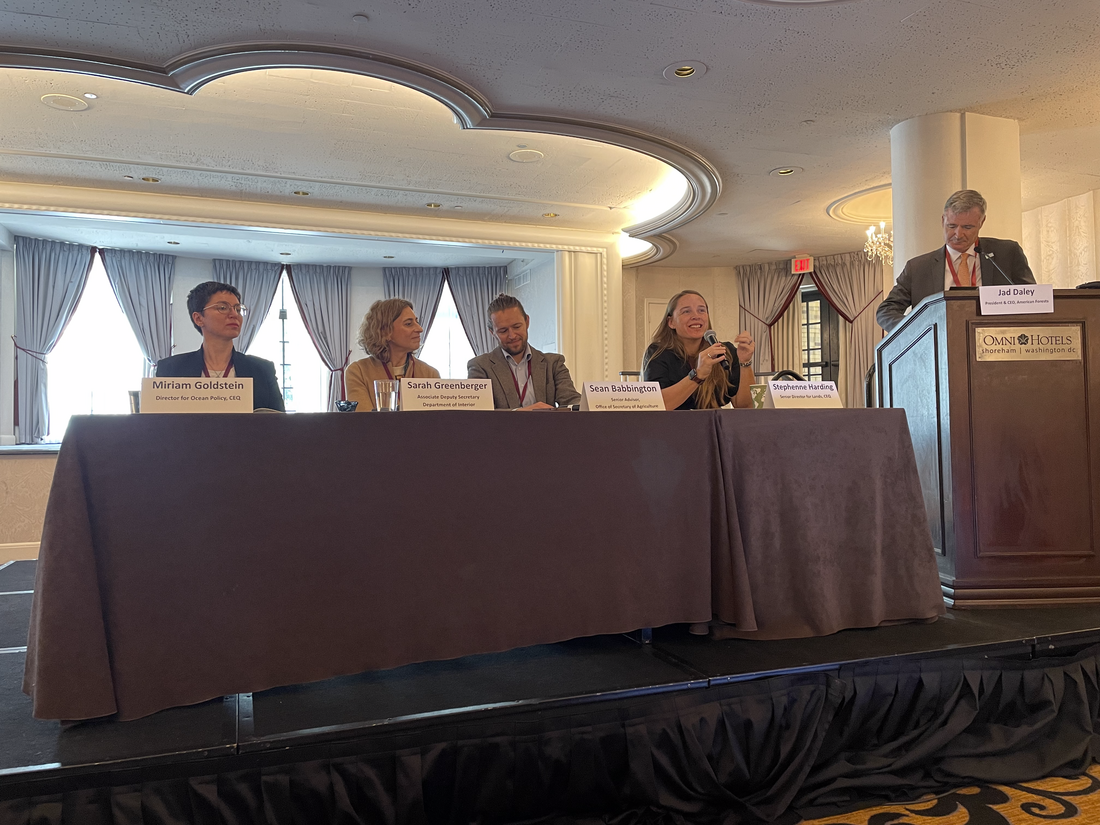 Above right: Jad Daley, American Forests’ president and chief executive officer, moderates a panel on federal opportunities to advance natural and working lands goals at the U.S. Climate Alliance’s April 2023 Learning Labs, a collaborative event supported by The J.M. Kaplan Fund which positioned states to develop natural climate solutions strategies.